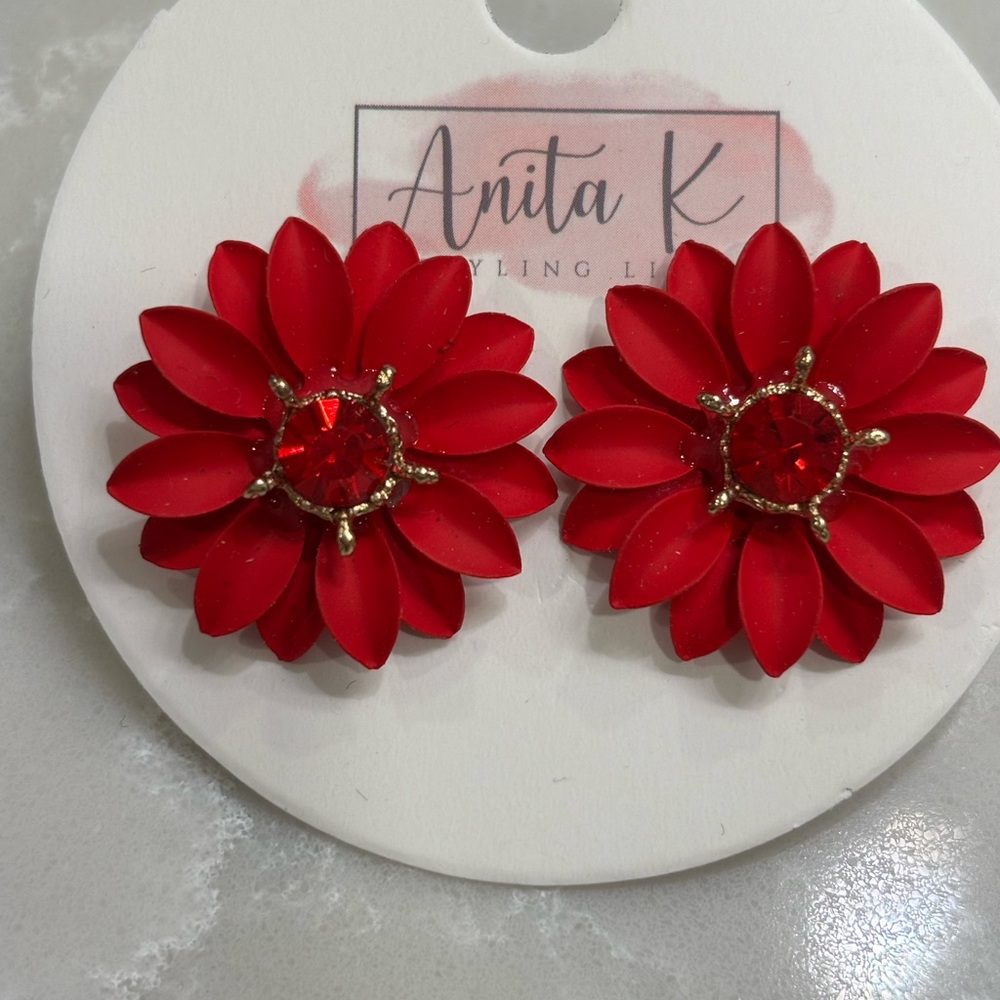 Anita K red floral earrings ❤️NWT